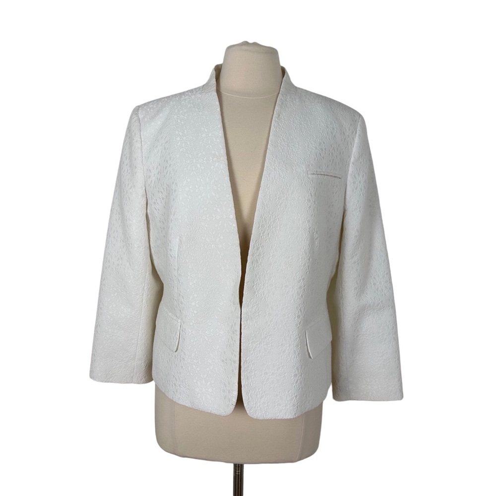 Ann Taylor White on White Damask Cropped Blazer Sz 16